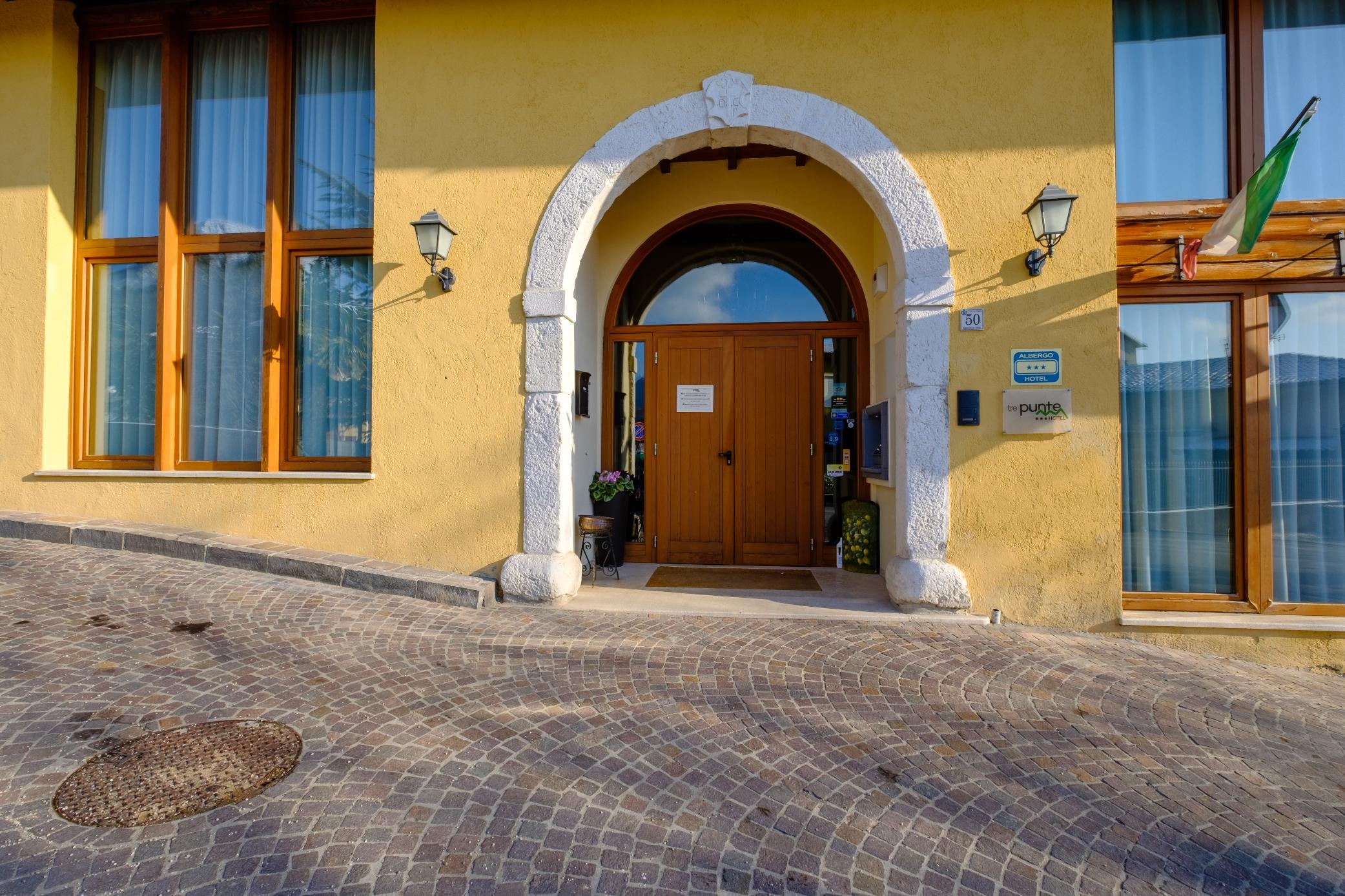 Hotel Tre Punte Gargnano Εξωτερικό φωτογραφία